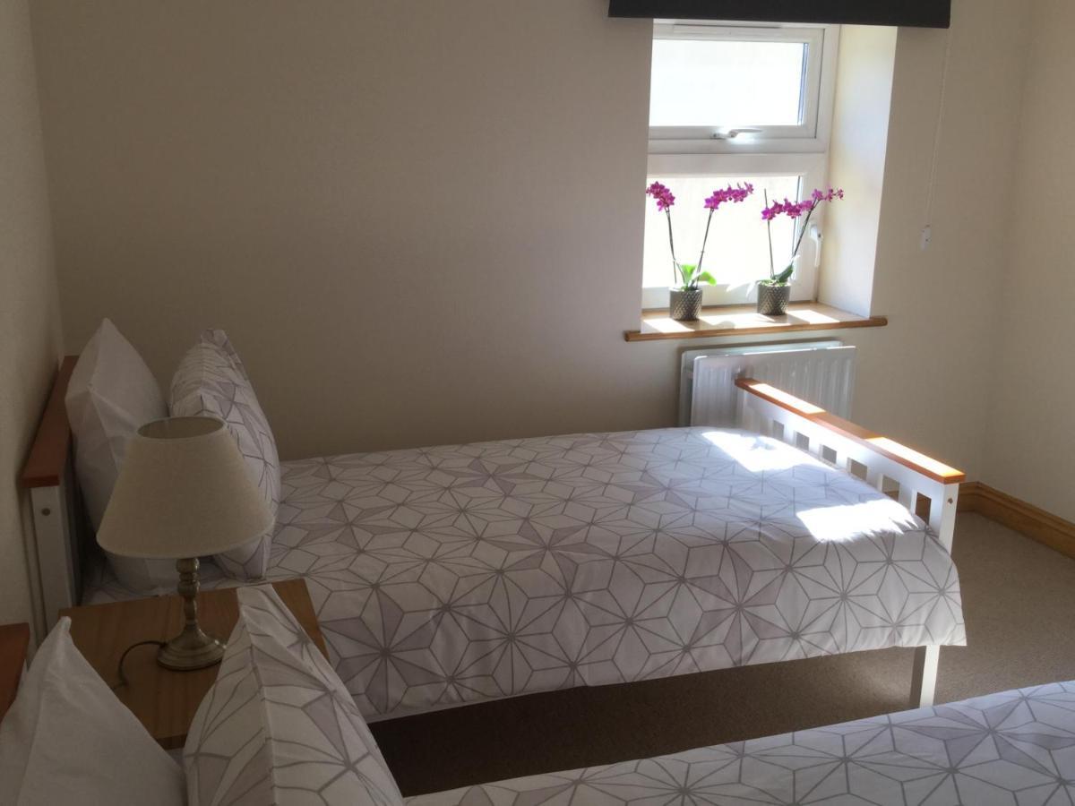 Apartamento 6 Beili Priory Abergavenny Exterior foto