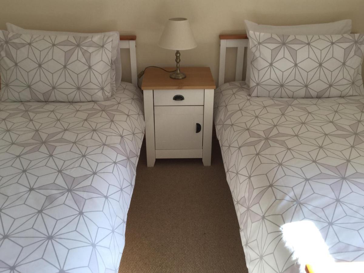 Apartamento 6 Beili Priory Abergavenny Exterior foto