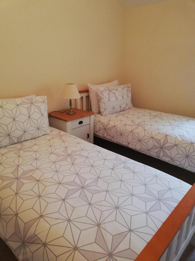 Apartamento 6 Beili Priory Abergavenny Exterior foto