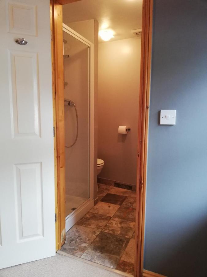 Apartamento 6 Beili Priory Abergavenny Exterior foto